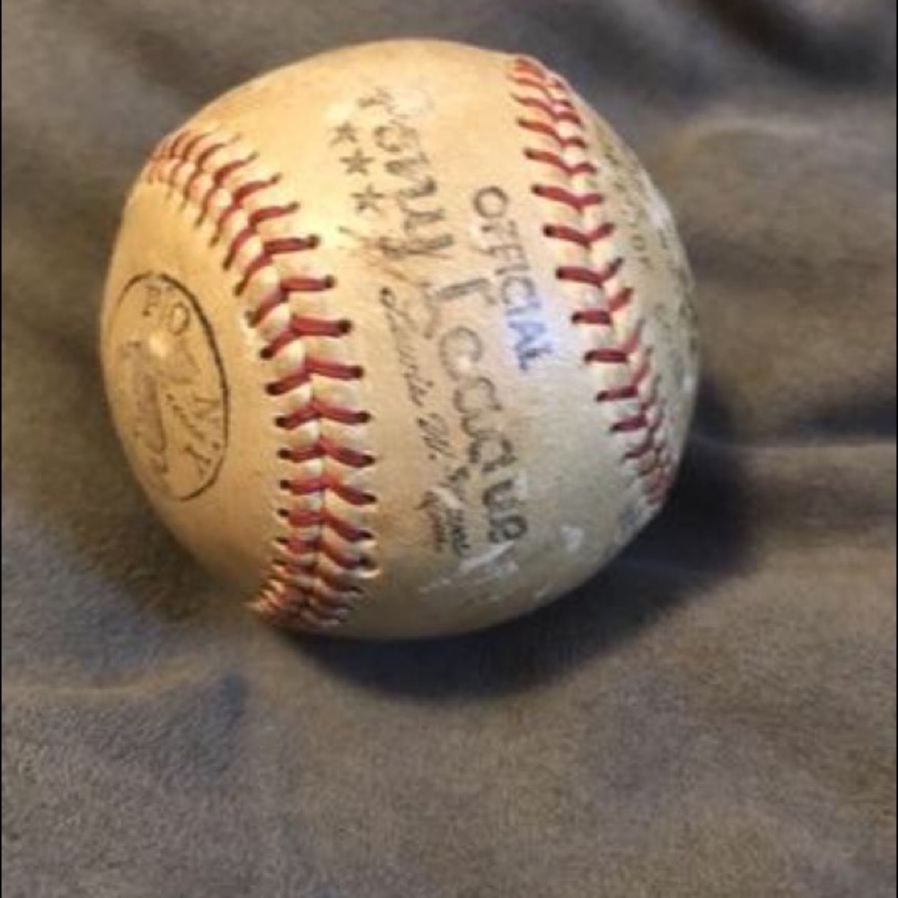 Jose canseco autographed baseball